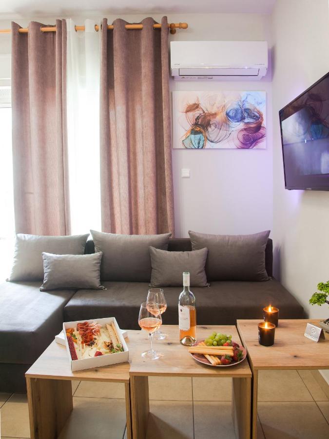 Kamares Loft Apartment Kavála ภายนอก รูปภาพ